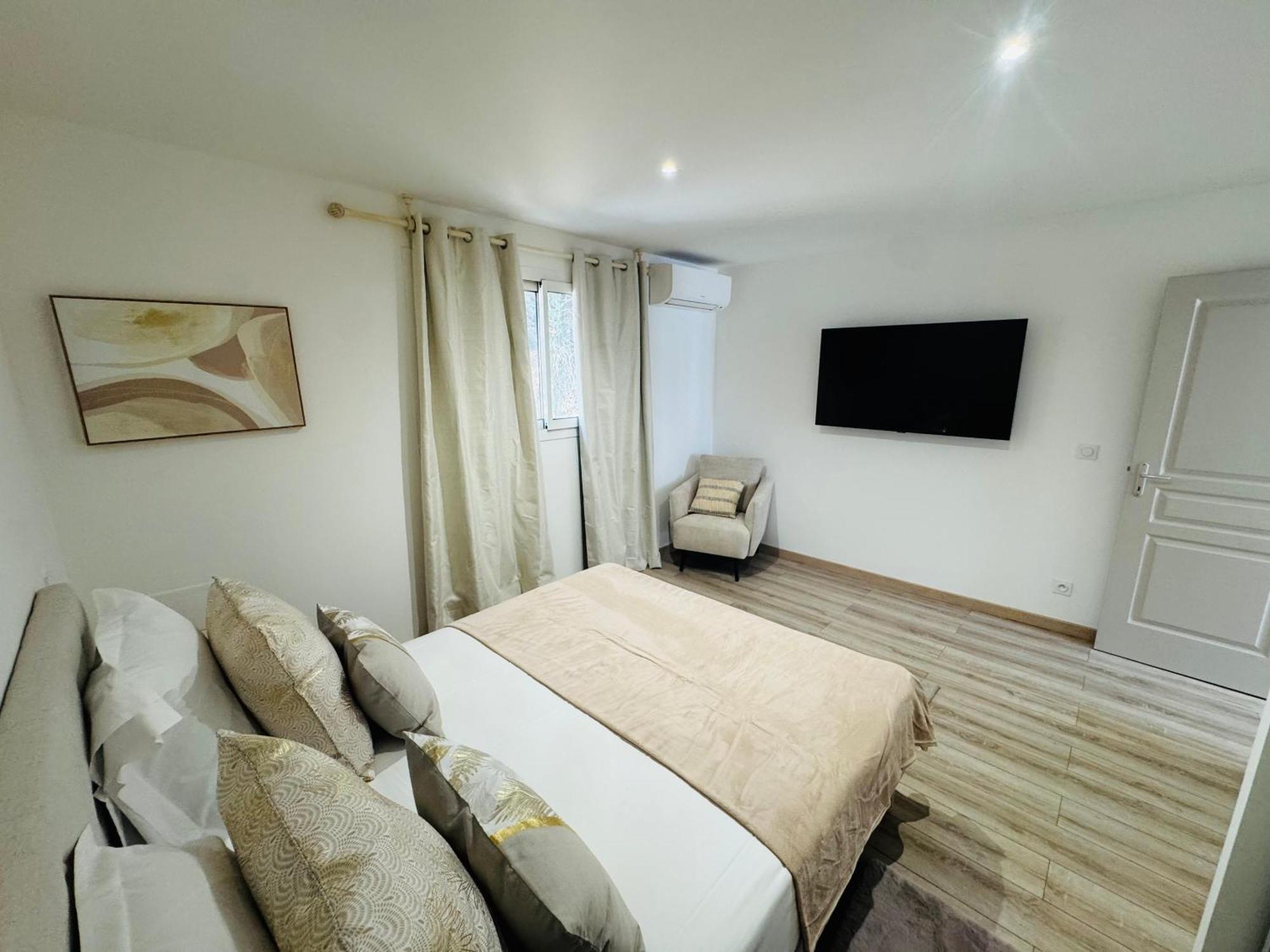 L'aiglon Bylitis 2* Porto-Vecchio (Corsica)