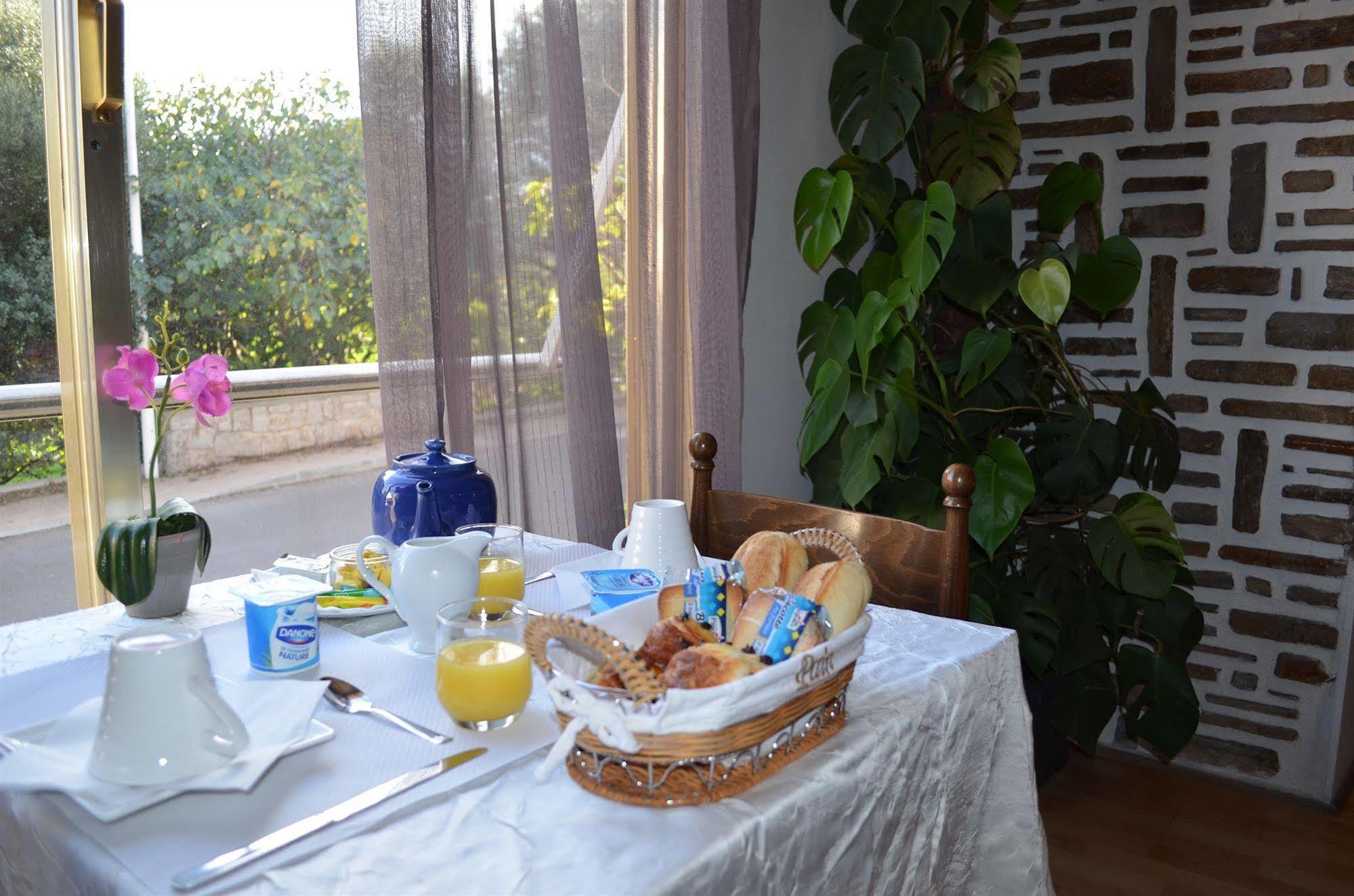 Hotel L'aiglon Bylitis Porto-Vecchio (Corsica)